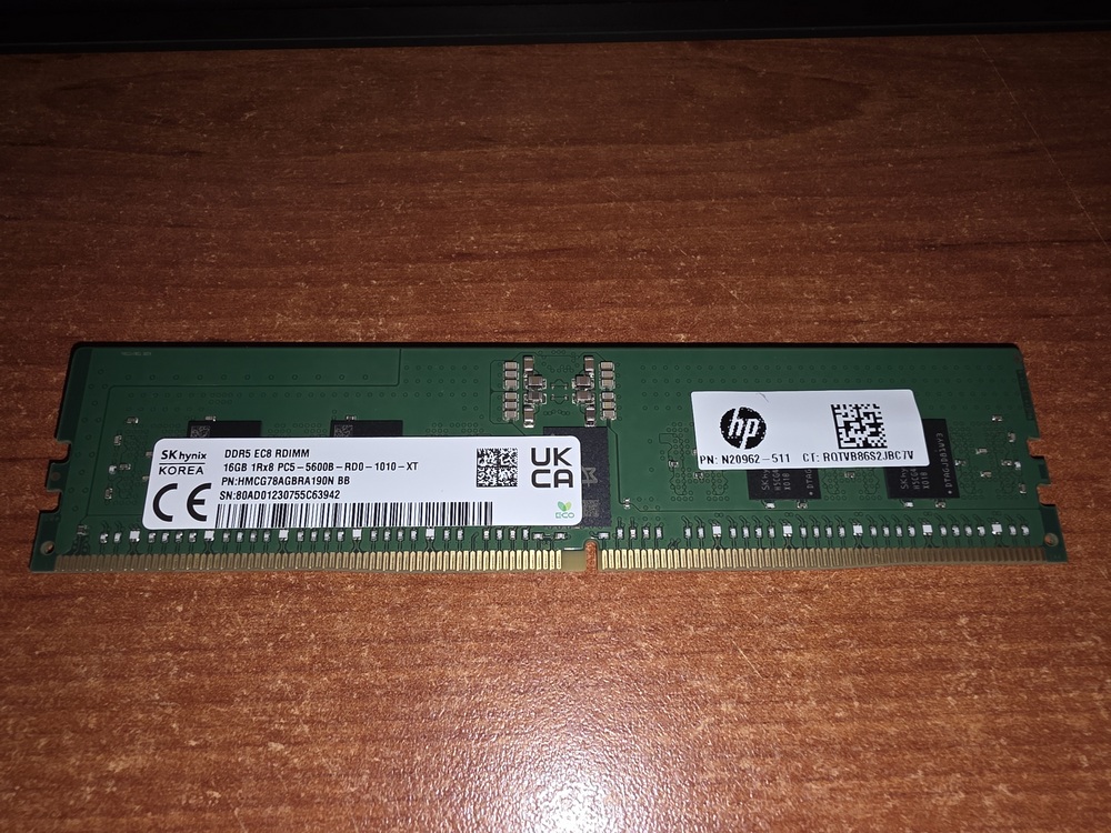 MEMORIA RAM DDR5 RDIMM PARA SERVIDOR 16GB 1RX8 PC5-5600B-RD0-1010-XT HMCG78AGBRA190N BB REGISTERED ECC